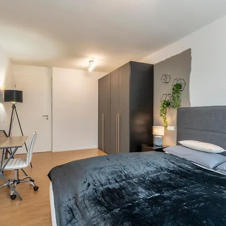 Exquis 2br Design Louis I Parking I Balcony I Mercedes-benz I Family-friendly Apartment Boeblingen